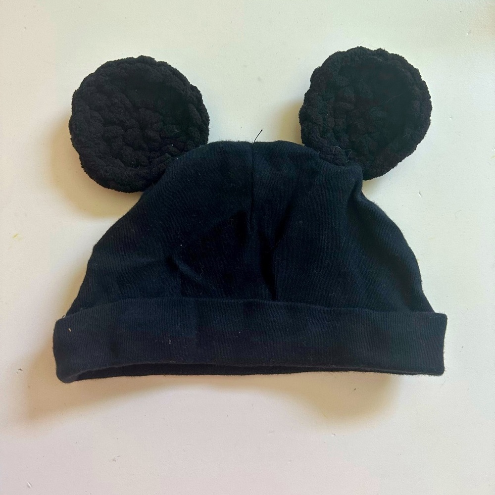 Handmade Mickey Mouse Infant Hat - absolutely adorable, perfect condition!